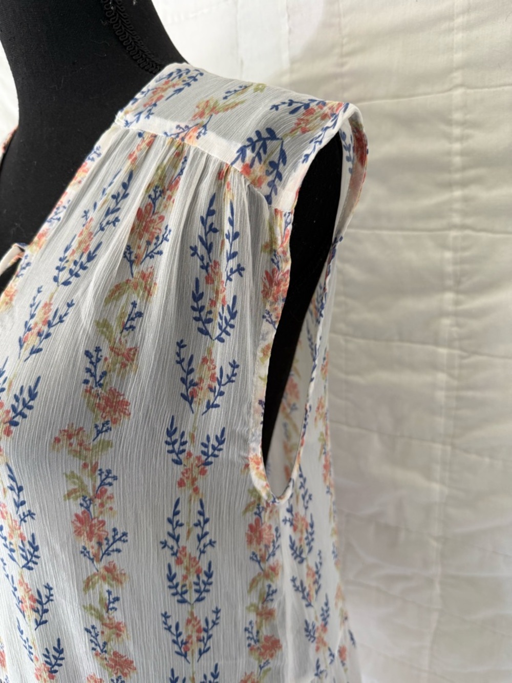 Sheer Floral Lace-Up Maxi Dress in White - Picture 3 of 5